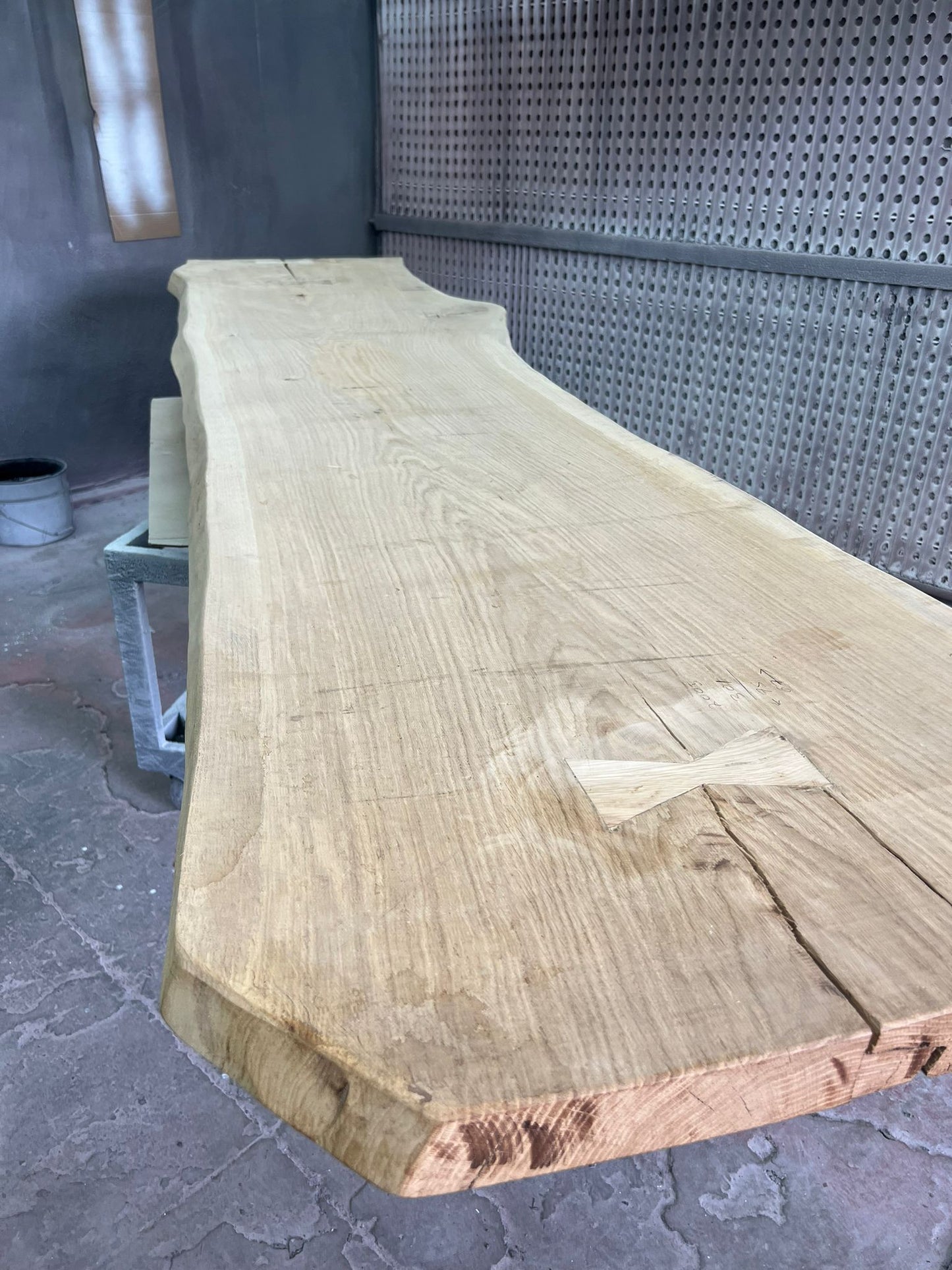 פלטה מספר #2005